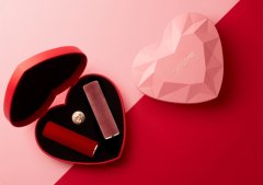 <b>LANCOME 兰蔻情人节最梦幻献礼！</b>